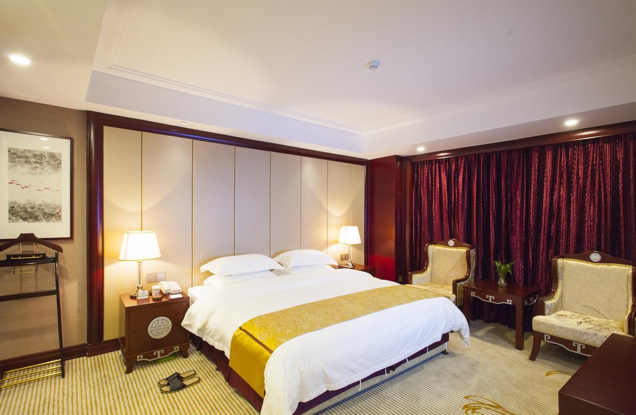 Waijing Gloria Grand Hotel Anhui Wuhu Exteriör bild